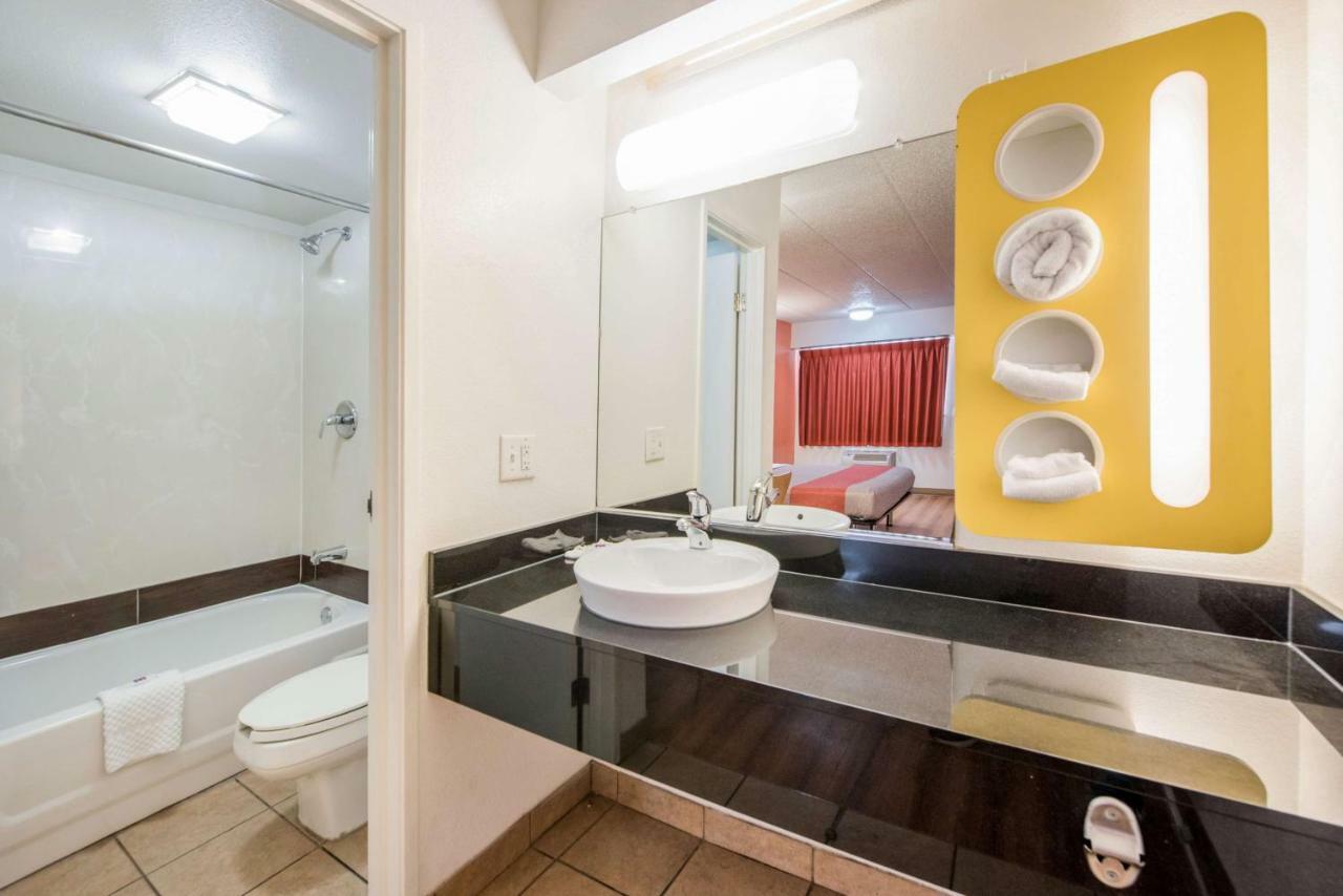 Motel 6-Columbus, Oh - Worthington Buitenkant foto