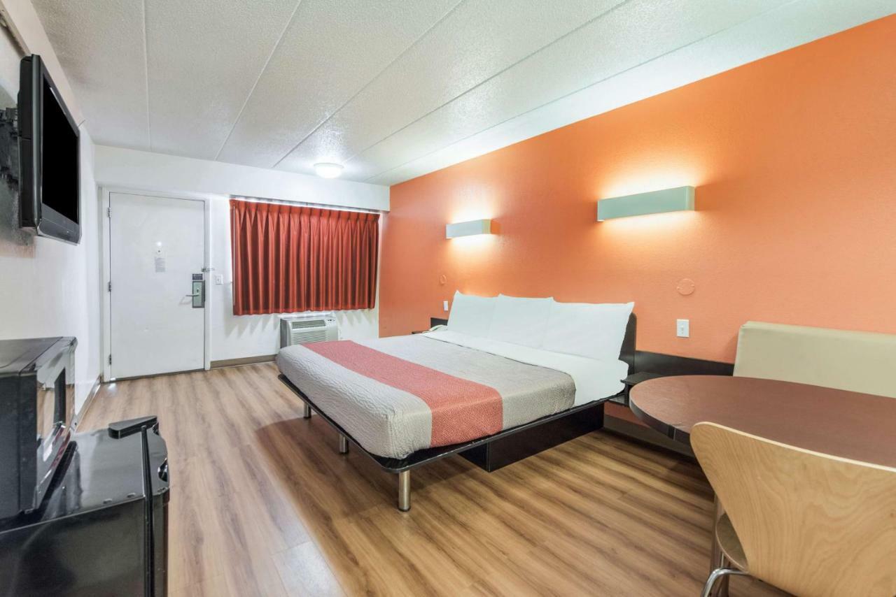 Motel 6-Columbus, Oh - Worthington Buitenkant foto