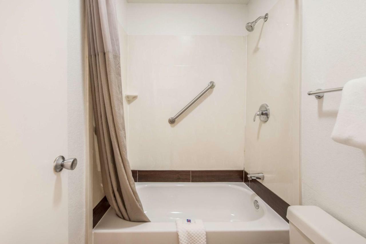 Motel 6-Columbus, Oh - Worthington Buitenkant foto